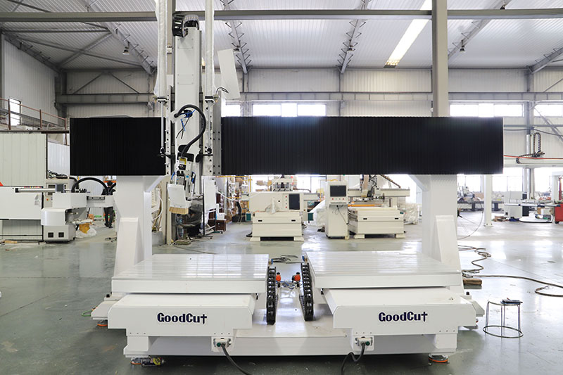 GC1325- Machine de fraisage CNC 5 axes à double pièce/ double processus/ double processus de fraisage pour mousse de bois EPS