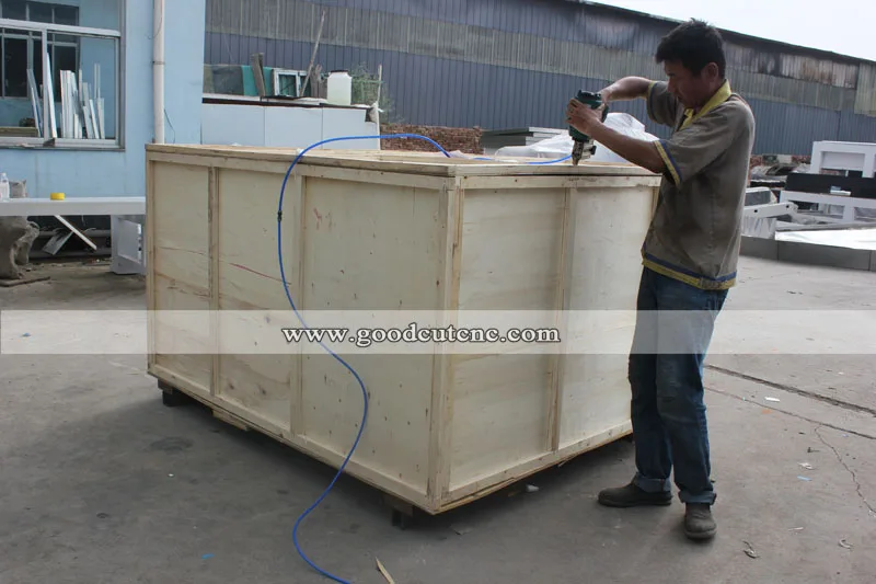 Emballage de la machine de gravure et de découpe laser CO2