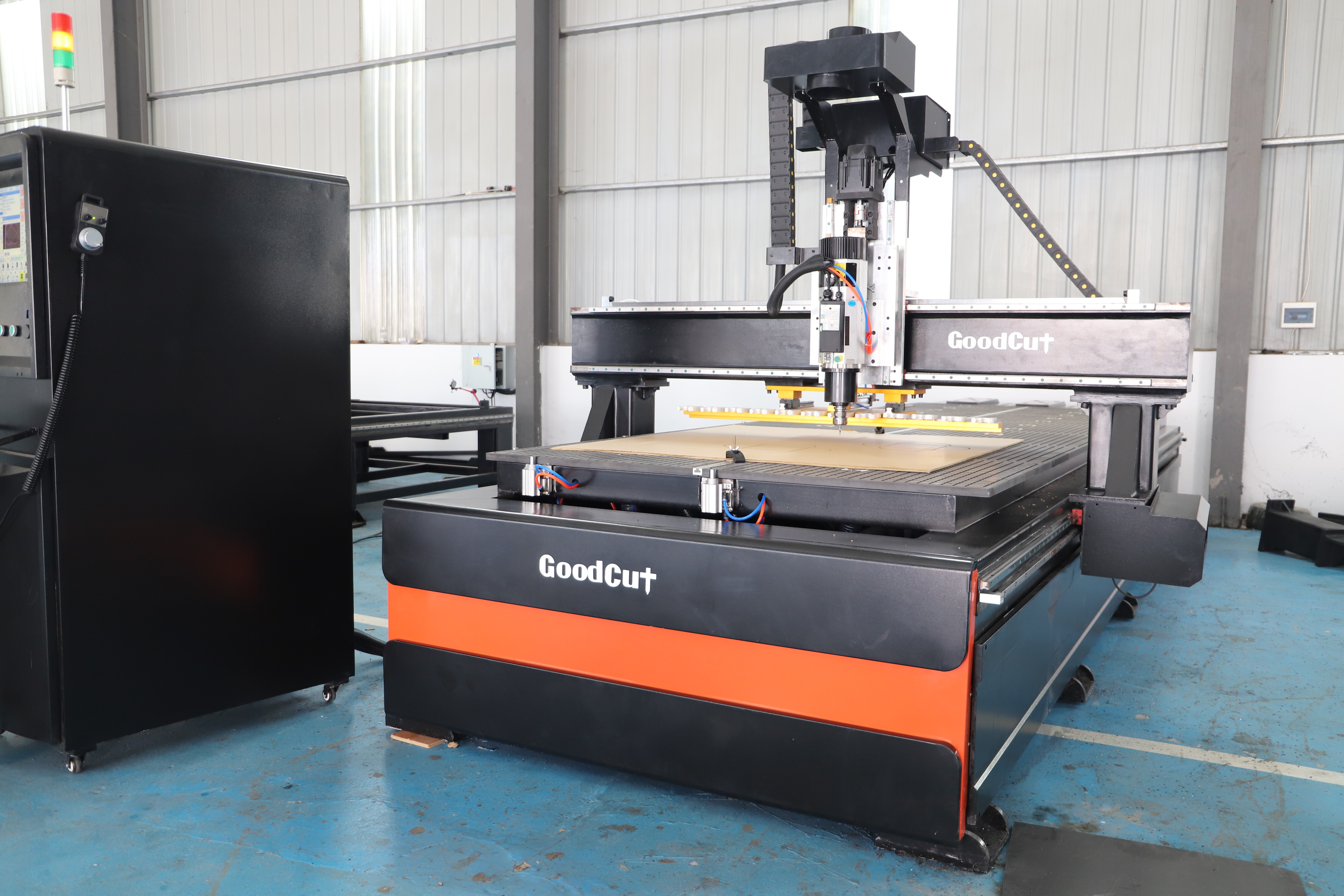 GC1545ATC 4.5M 6M Machine CNC à changement d'outil automatique