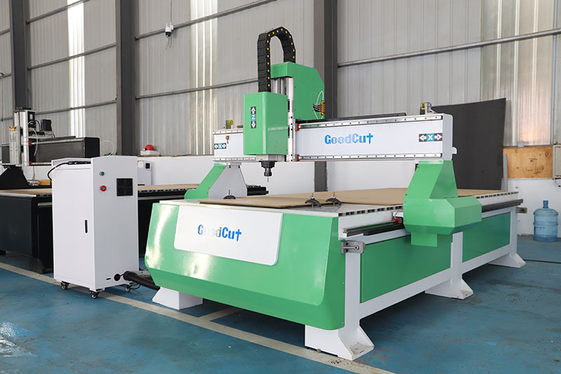 GC1325 Nouvelle conception 1325 Machines de routeur CNC pour le travail du bois de haute qualité