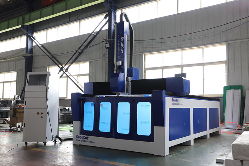 GC1325-4F Machine CNC 4 axes avec dispositif rotatif pour mousse EPS