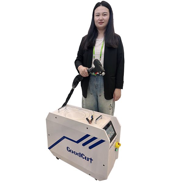 GC-WCCA Soudeuse laser à refroidissement par air Machine laser 5 en 1 de soudage, découpe et nettoyage
