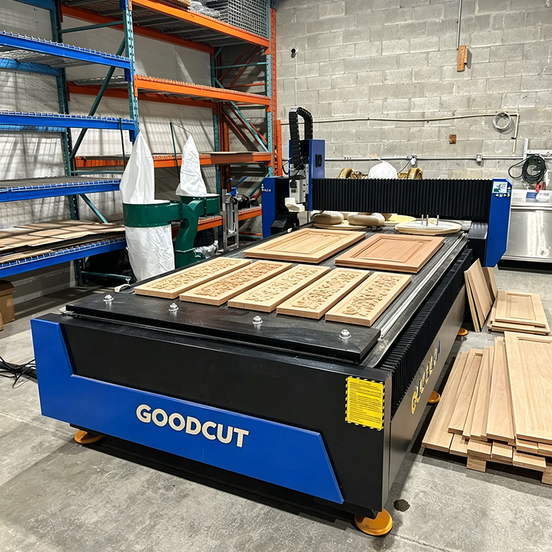 Machine de fraisage CNC GC1325G de haut niveau et de haute qualité
