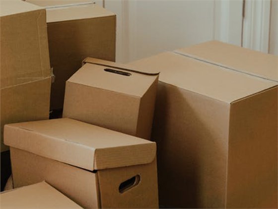 Customized corrugated aircraft box three-layer special hard packing box clothing packaging box e-com