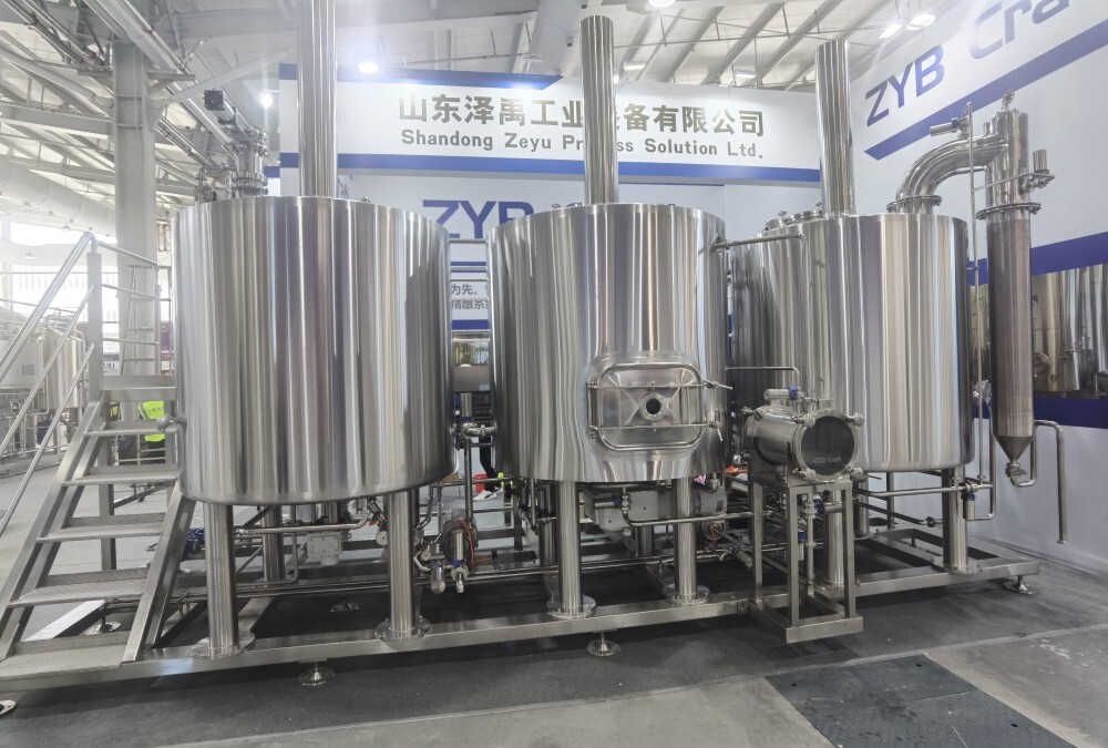 Equipo de elaboración de cerveza de 3 recipientes 1000L totalmente automático