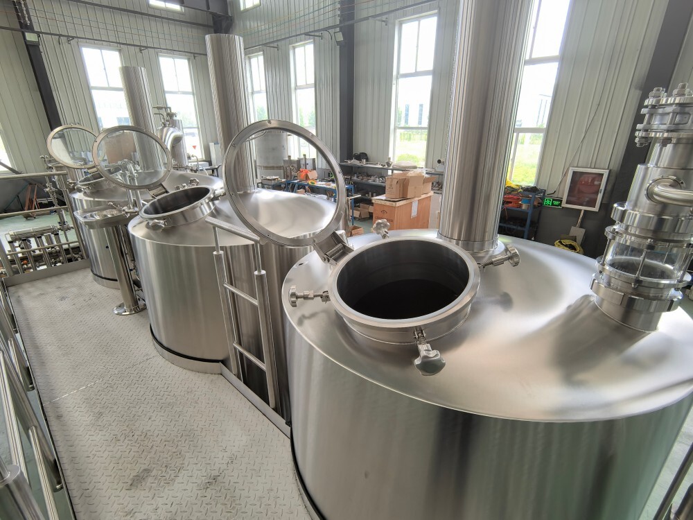 Equipo de elaboración de cerveza de 3 recipientes 1000L totalmente automático