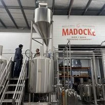Equipo de elaboración de cerveza de 3 recipientes de 1000L