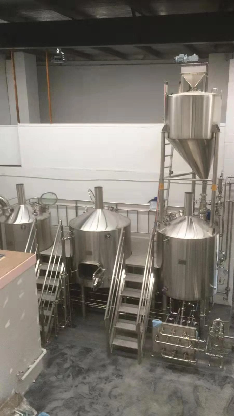 Equipo de elaboración de cerveza de 3 recipientes de 1000L