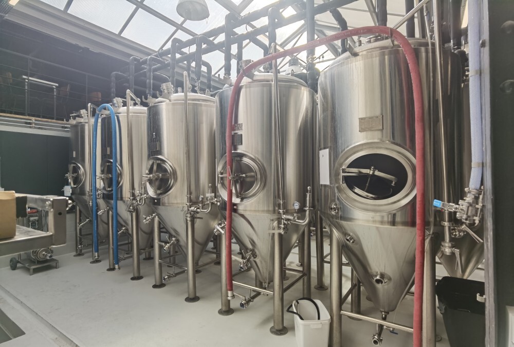 Cuve de fermentation conique