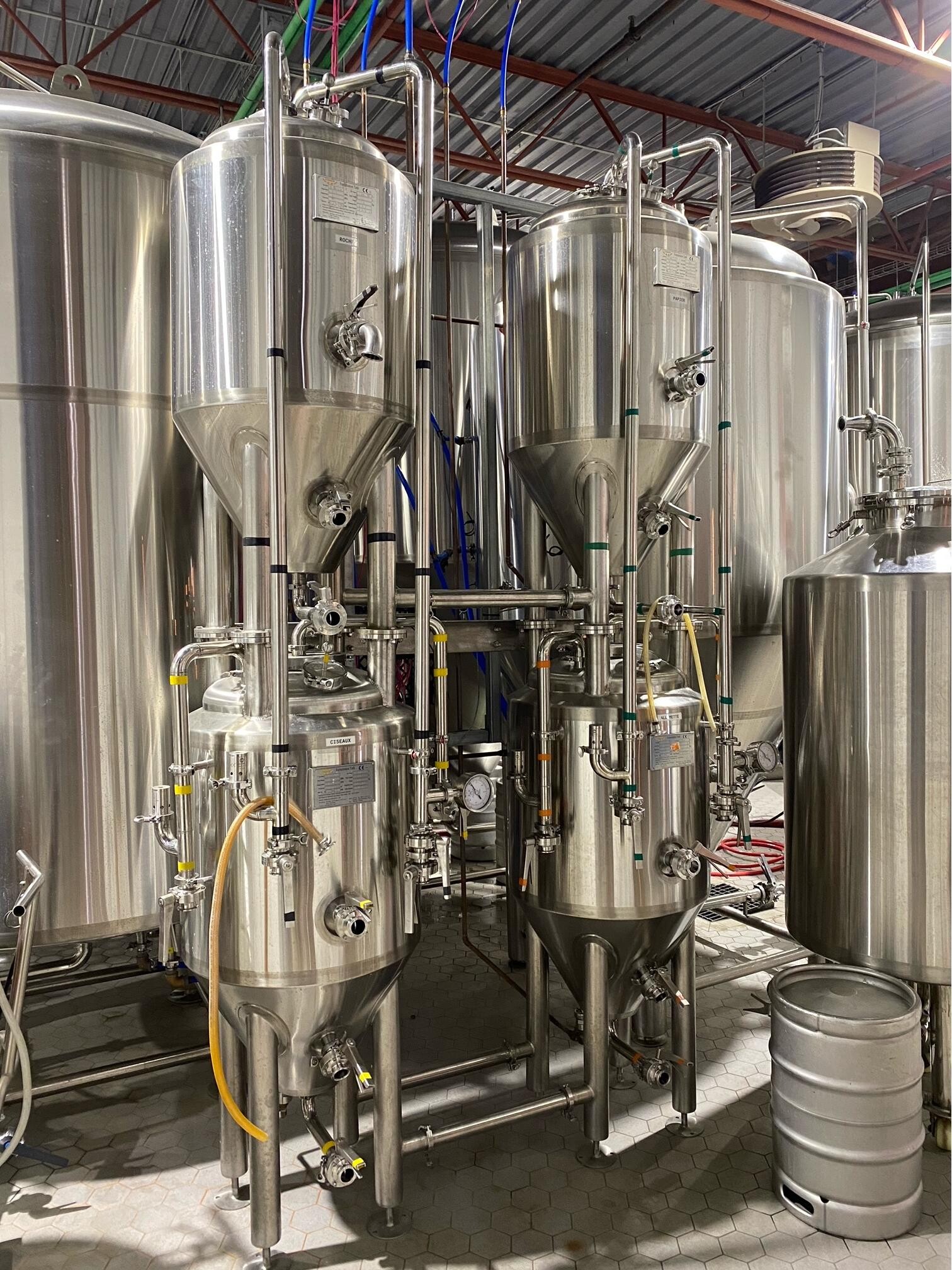 Cuve de fermentation empilable