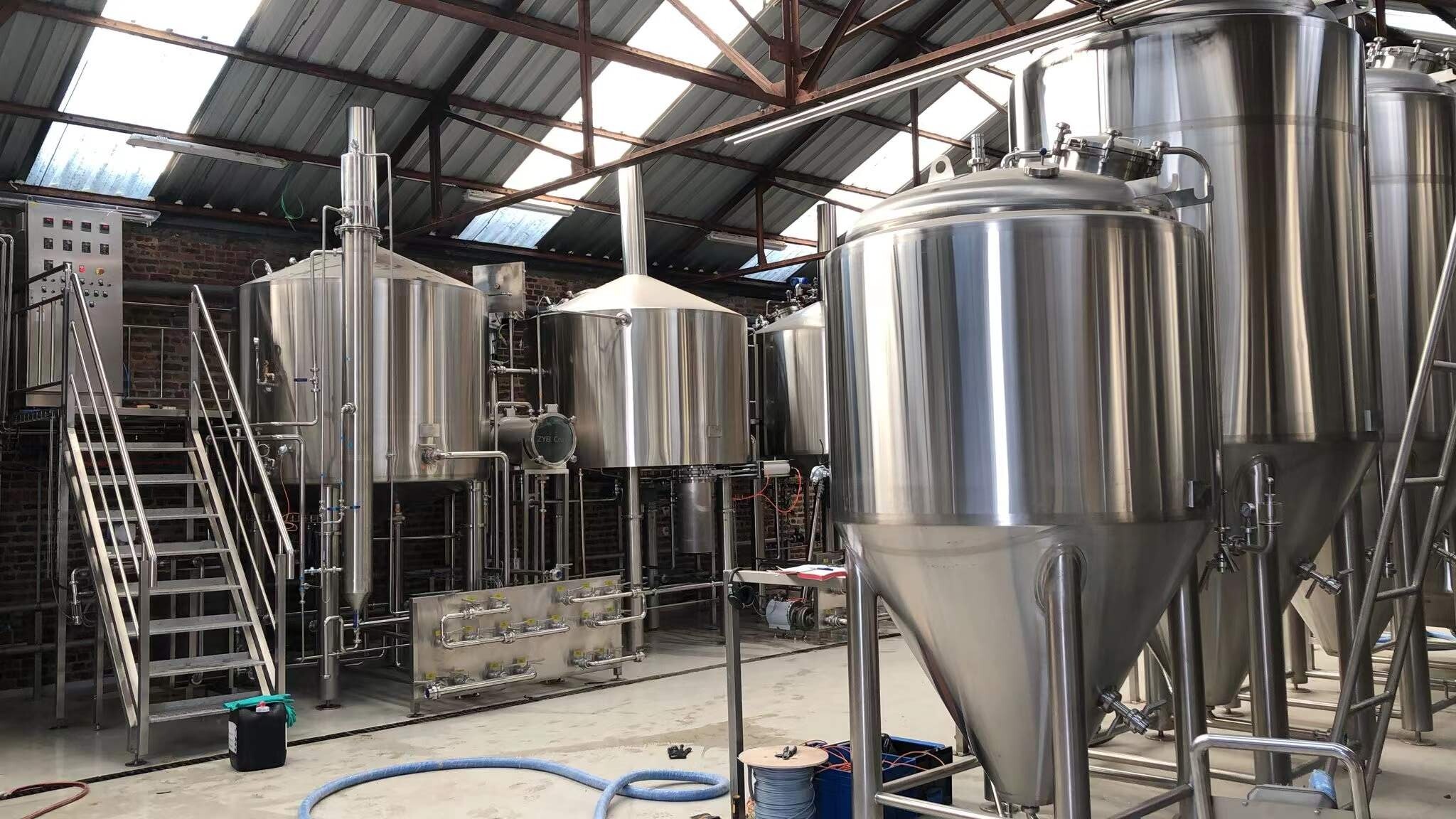 2500L 3-Gefäß-Sudhaus