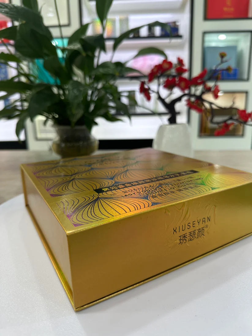 Custom Logo Magnet Rigid Paper Cosmetics Box