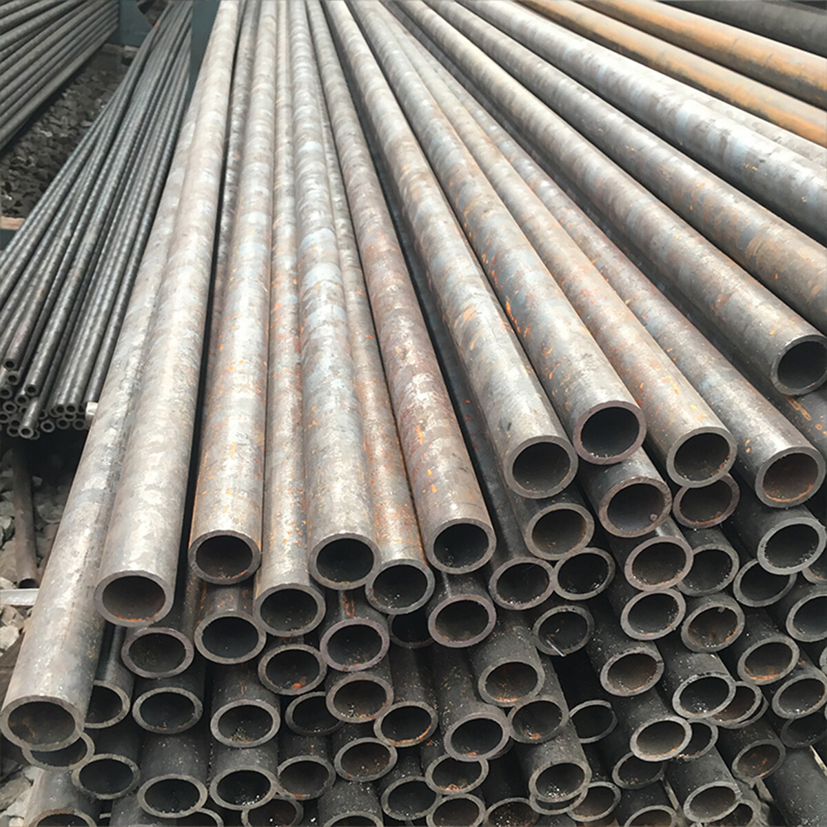 Seamless steel pipe