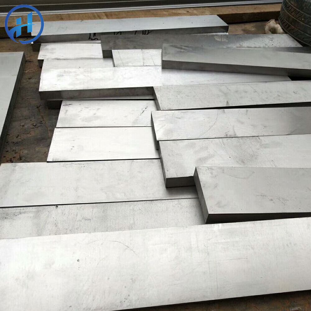 Alloy steel plate
