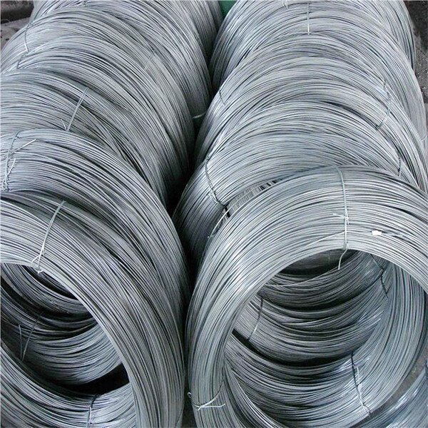 Low carbon steel wire
