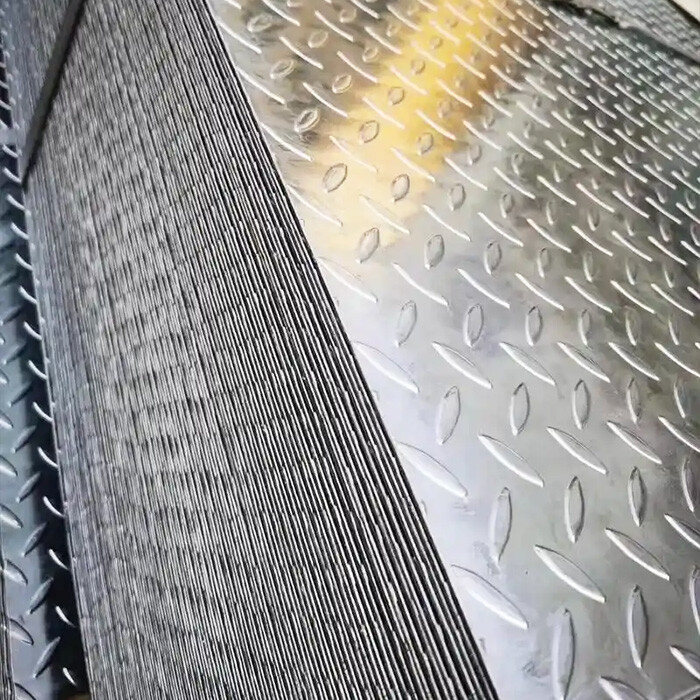 Galvanized Carbon Steel Checkered Plate
