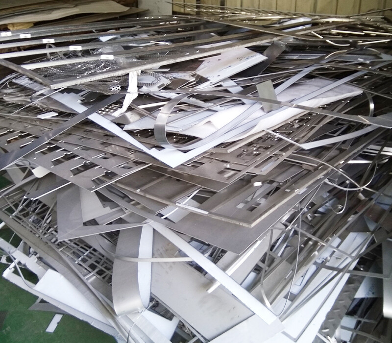 Stainless steel scrap