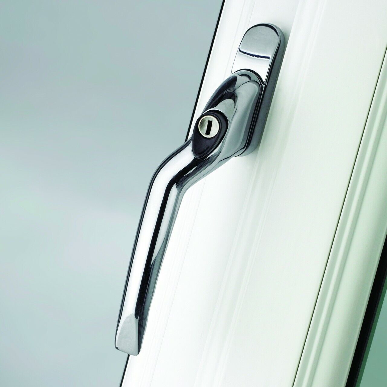 您需要了解的窗户五金维护知识