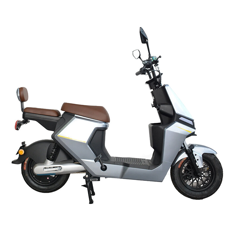 Factory Price 60V 800W Hot Selling Adult Electric Scooter 2 Wheel Electric Motorcycle With Pedals