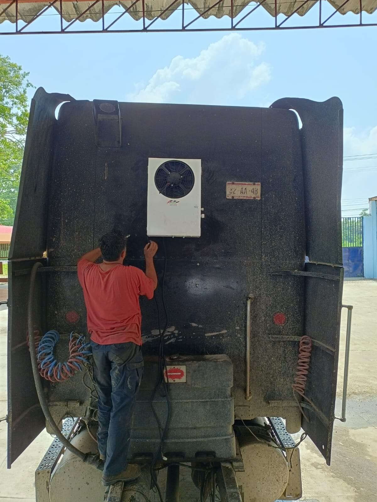 parking cooler.jpg parking cooler.jpg