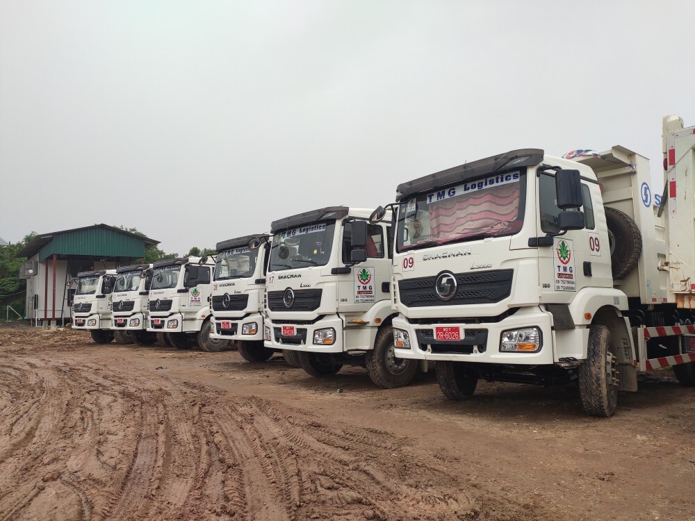 Camion-benne SHACMAN L3000 4×2