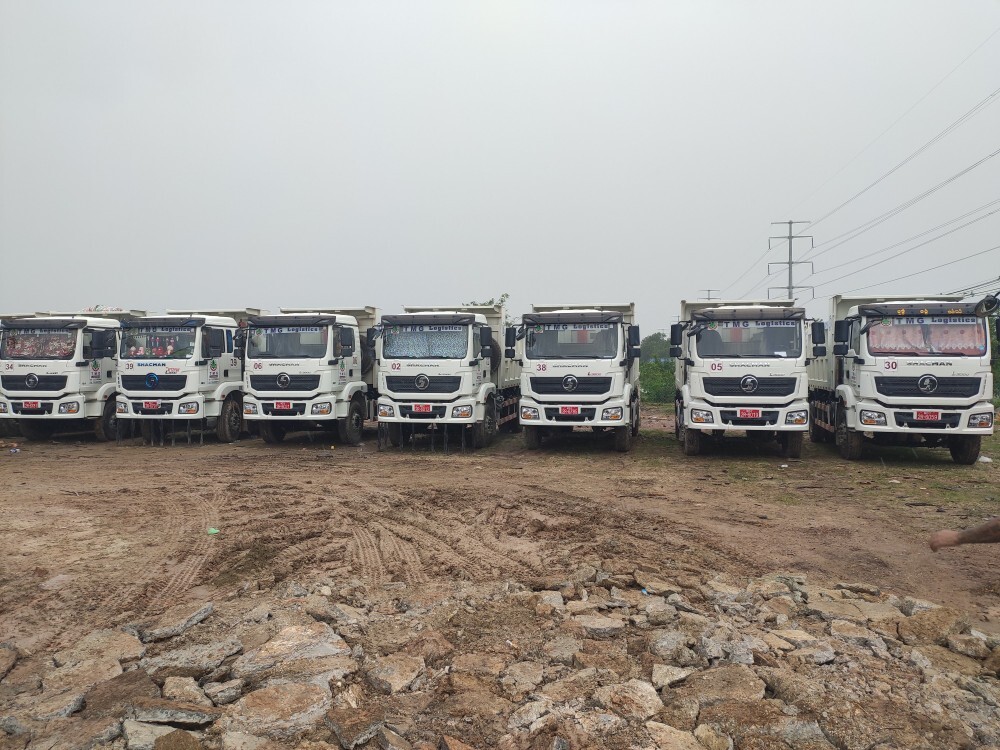 Camion-benne SHACMAN L3000 4×2