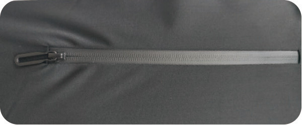 露齿拉链袋.jpg 露齿拉链袋.jpg