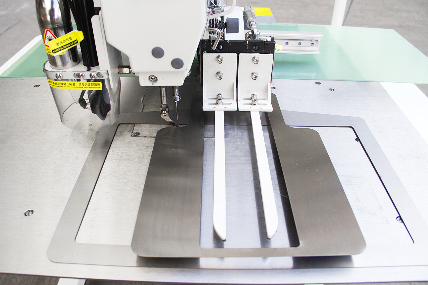 MS-03-HF2 MULTI-FUNCTIONS LASER PLACKET OPENER MACHINE