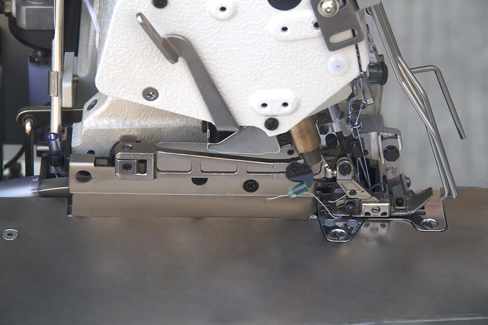 MS-19PJ SMART SINGLE-SIDE-ONLY PANEL JOINING OVERLOCK MACHINE