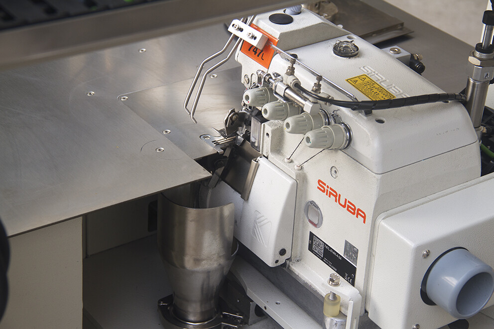 MS-19SD DUAL-HEAD INTELLIGENT TEMPLATE OVERLOCK SEWING MACHINE