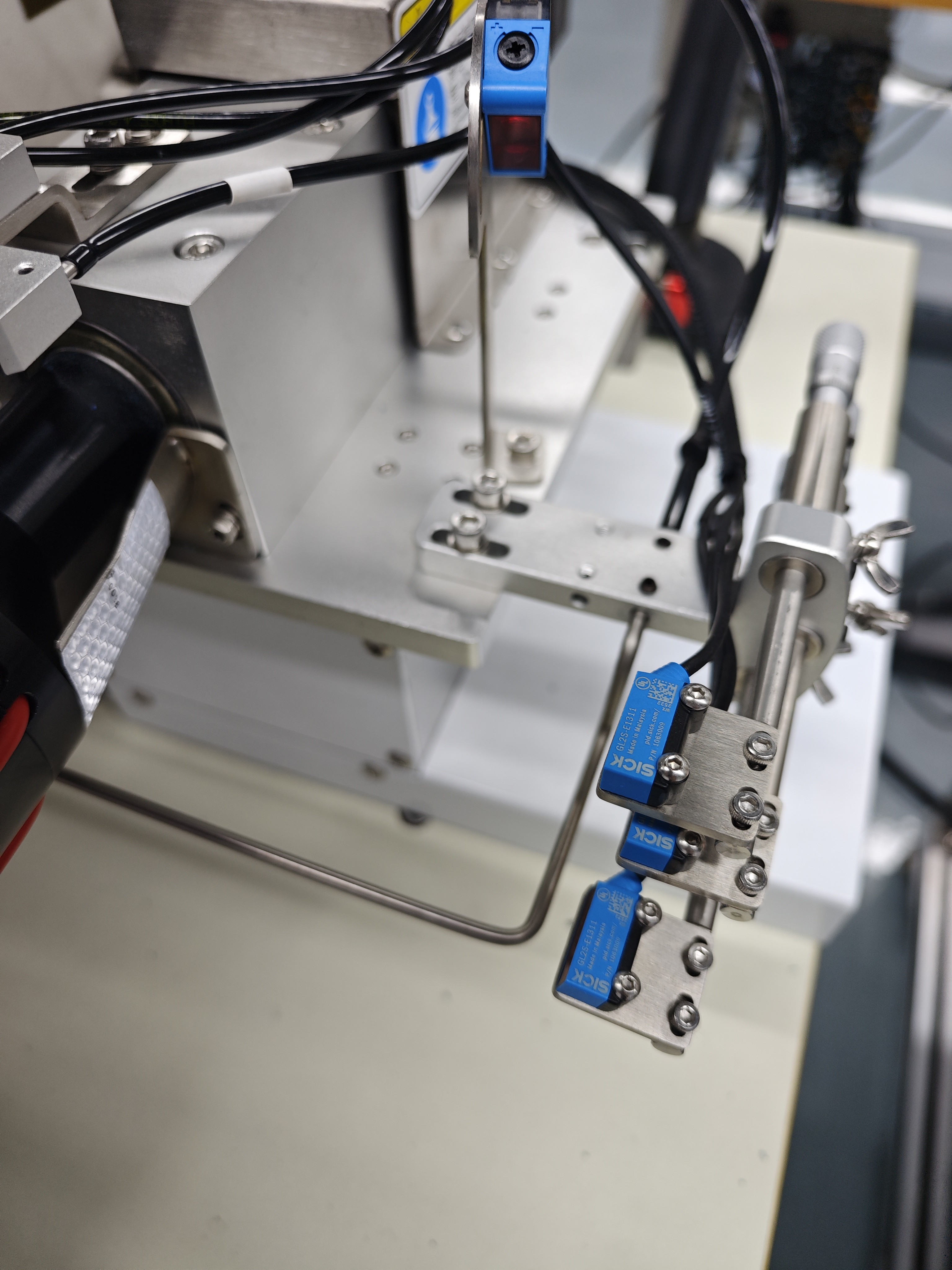 MS-17 AUTO BOTTOM HEMMING MACHINE