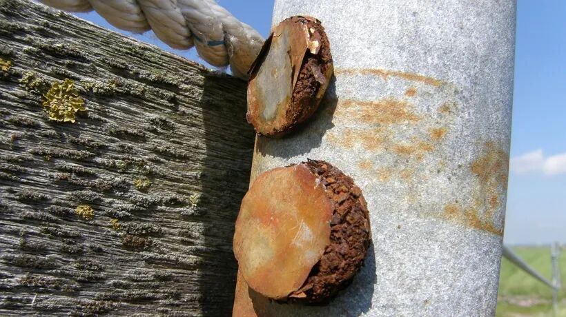 corroded-neodymium-magnet Why Do Neodymium Magnets Rust? Causes, Corrosion Resistance & Prevention