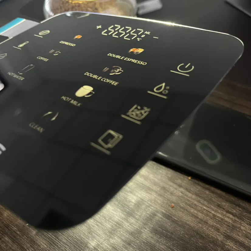 Electrodoméstico Inteligente Cafetera Panel Táctil Frontal de Cristal con Serigrafía