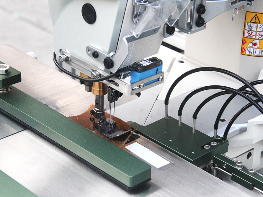 MS-25 AUTOMATIC OPEN SINGLE PIECE BOTTOM/SLEEVE HEMMER