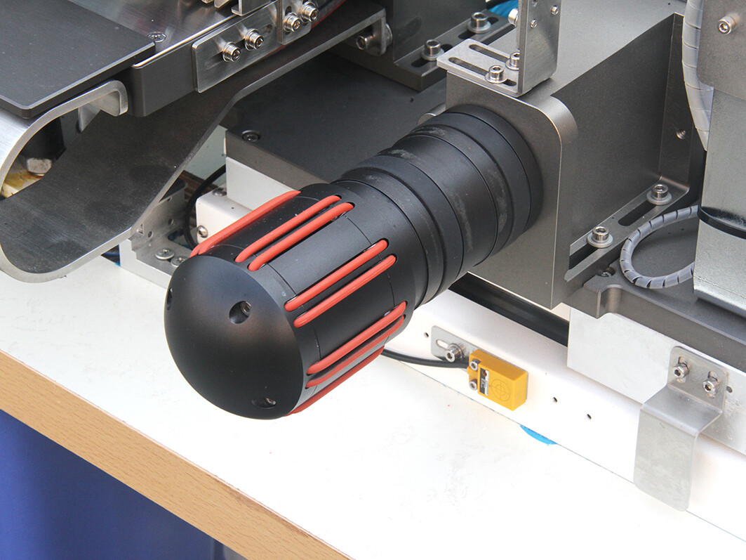 MS-18 AUTO RIB BOTTOM ATTACHING MACHINE