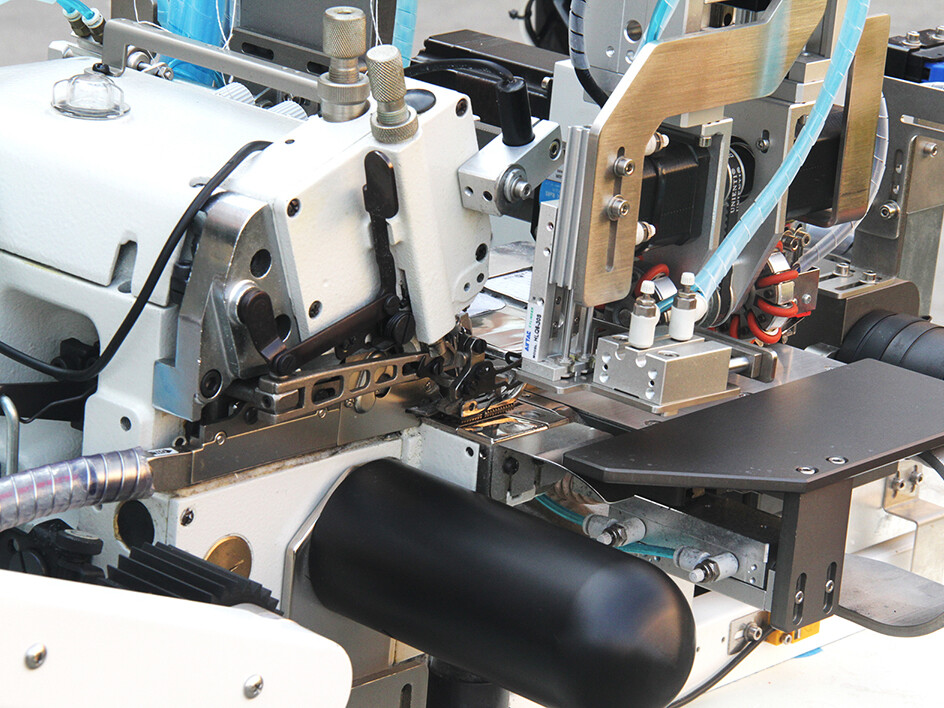 MS-18 AUTO RIB BOTTOM ATTACHING MACHINE
