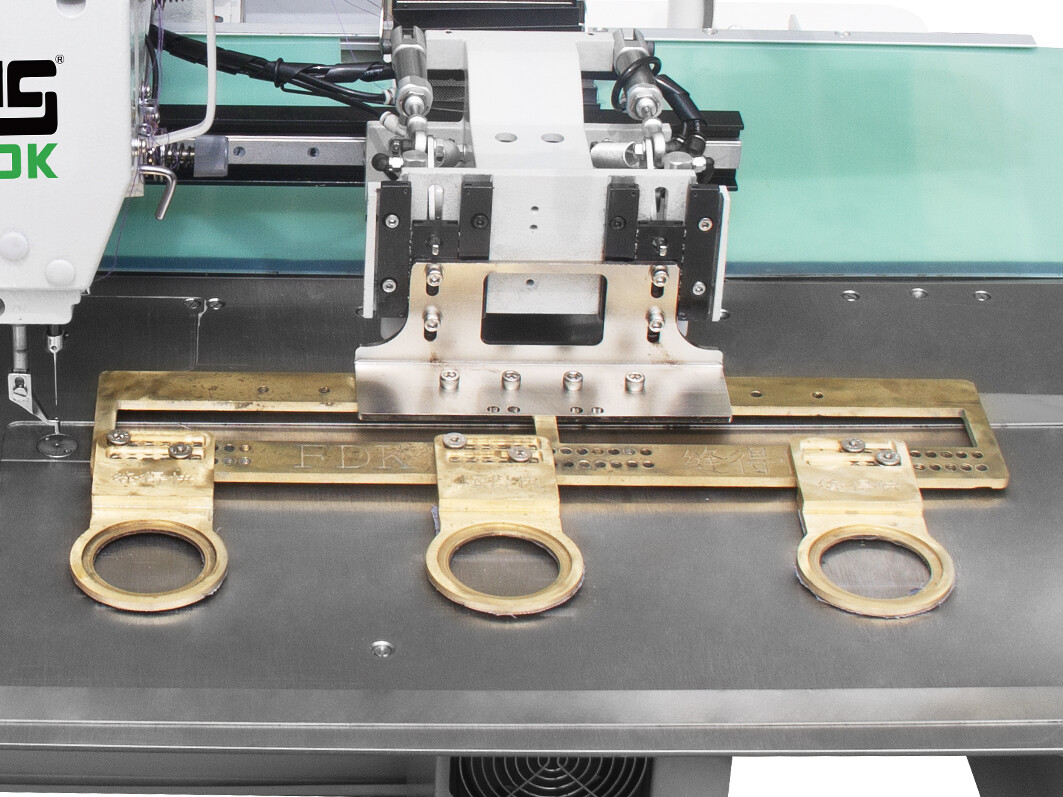 MS-28 MULTI -FUNCTIONAL HOLE DIGGING AND EDGE LOCKING MACHINE