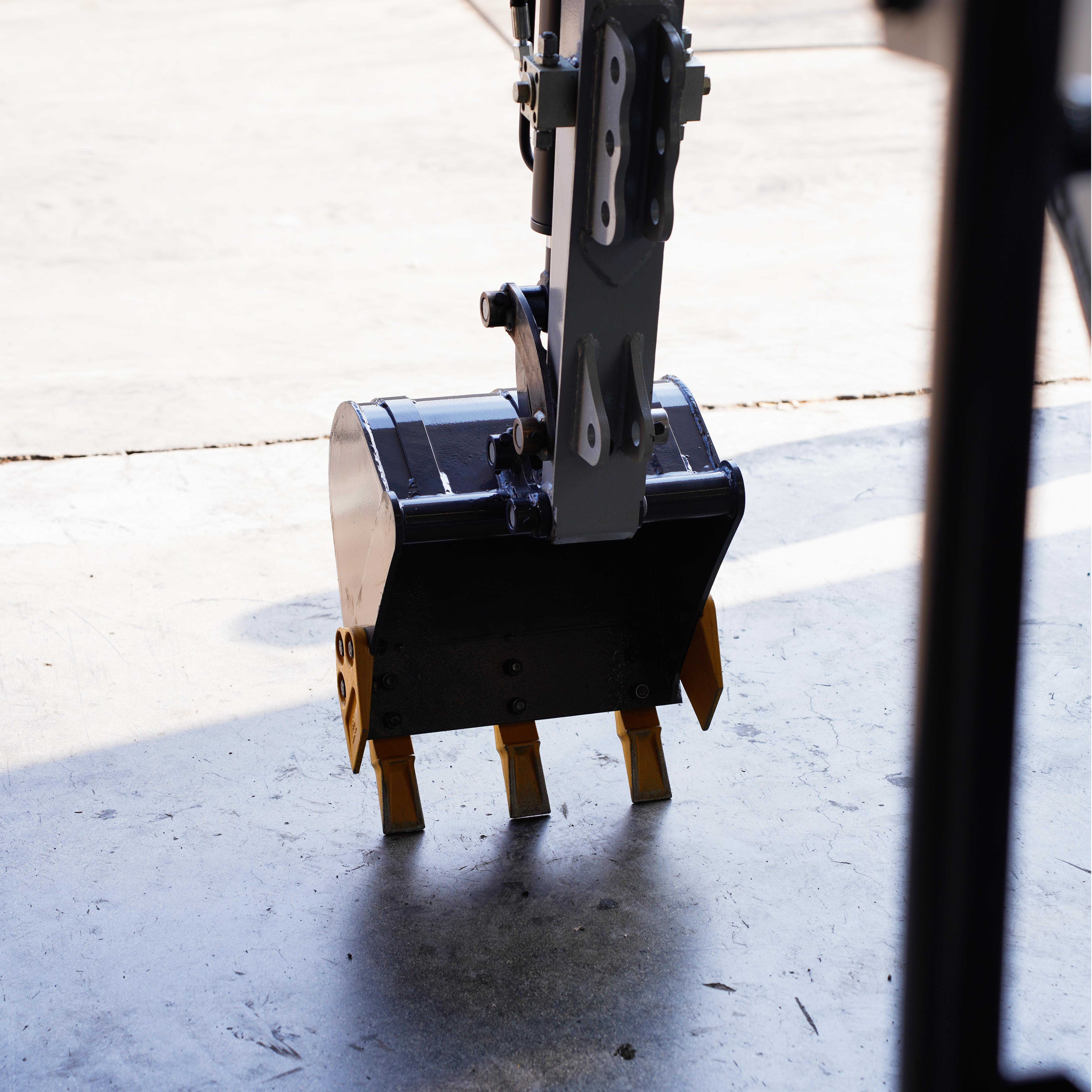 HQE20 mini excavator can equip with Kubota engine