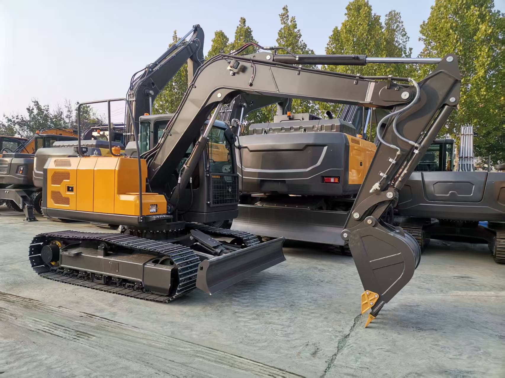 HQE 75 excavator Yanmar engine 7.5 ton