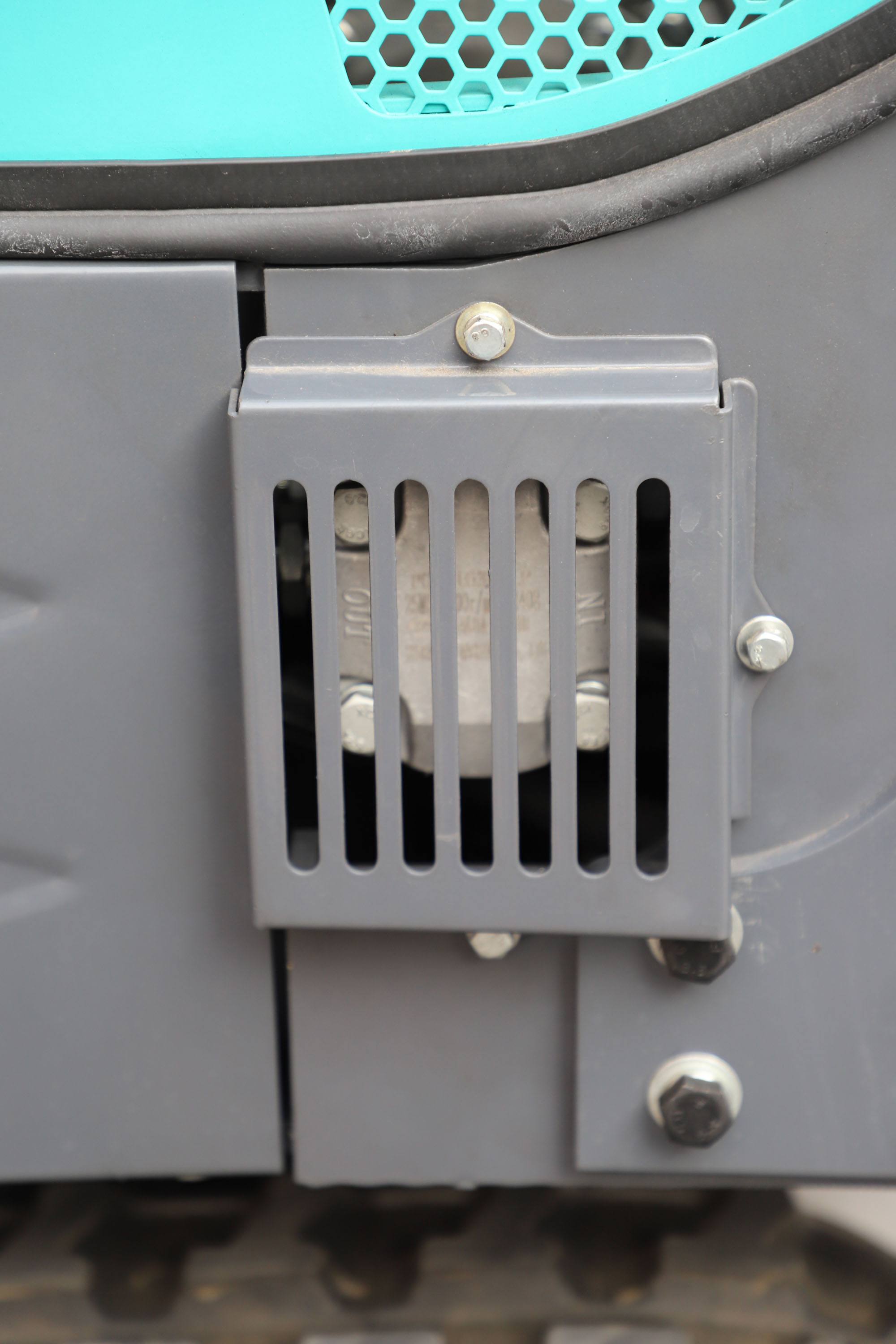 HQE 12 model mini excavator China factory outlets low price high quality color customized