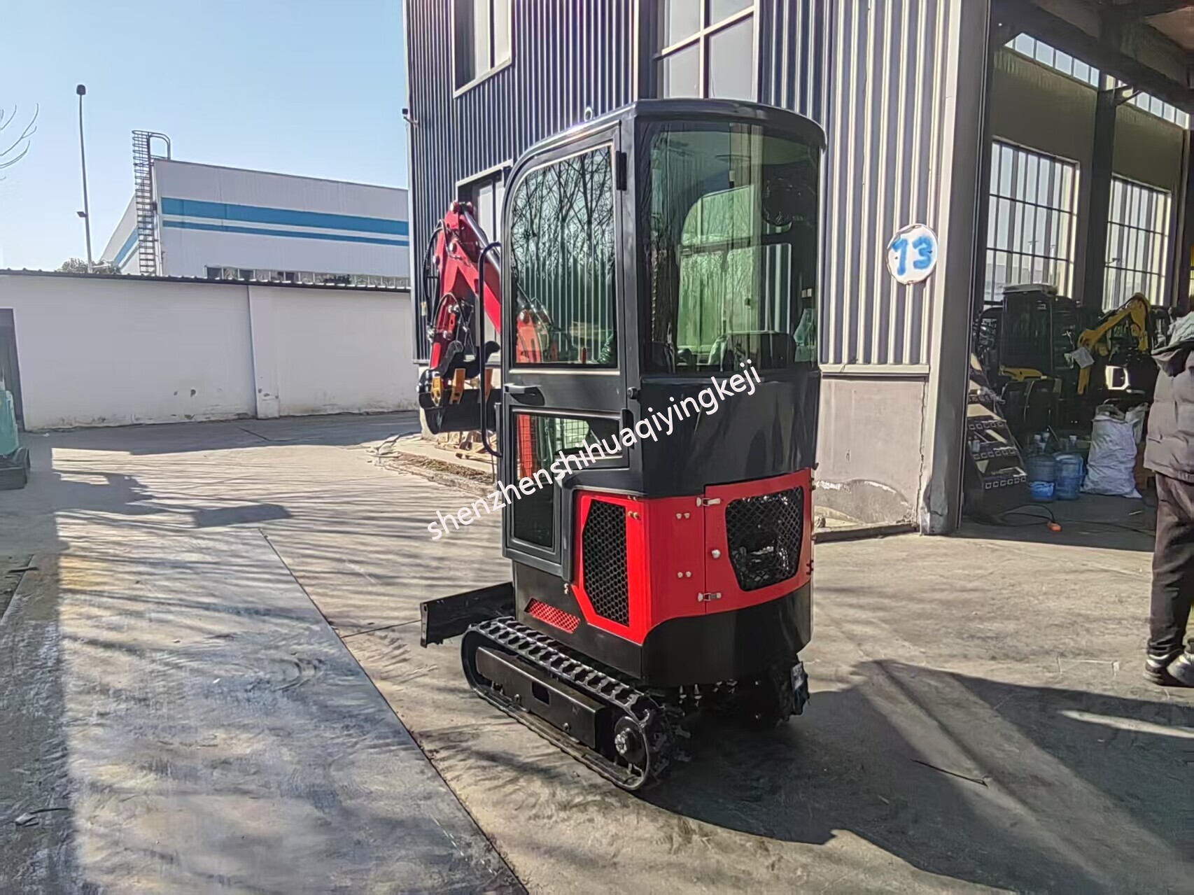10 model mini excavator can be equipped with Kubota engine