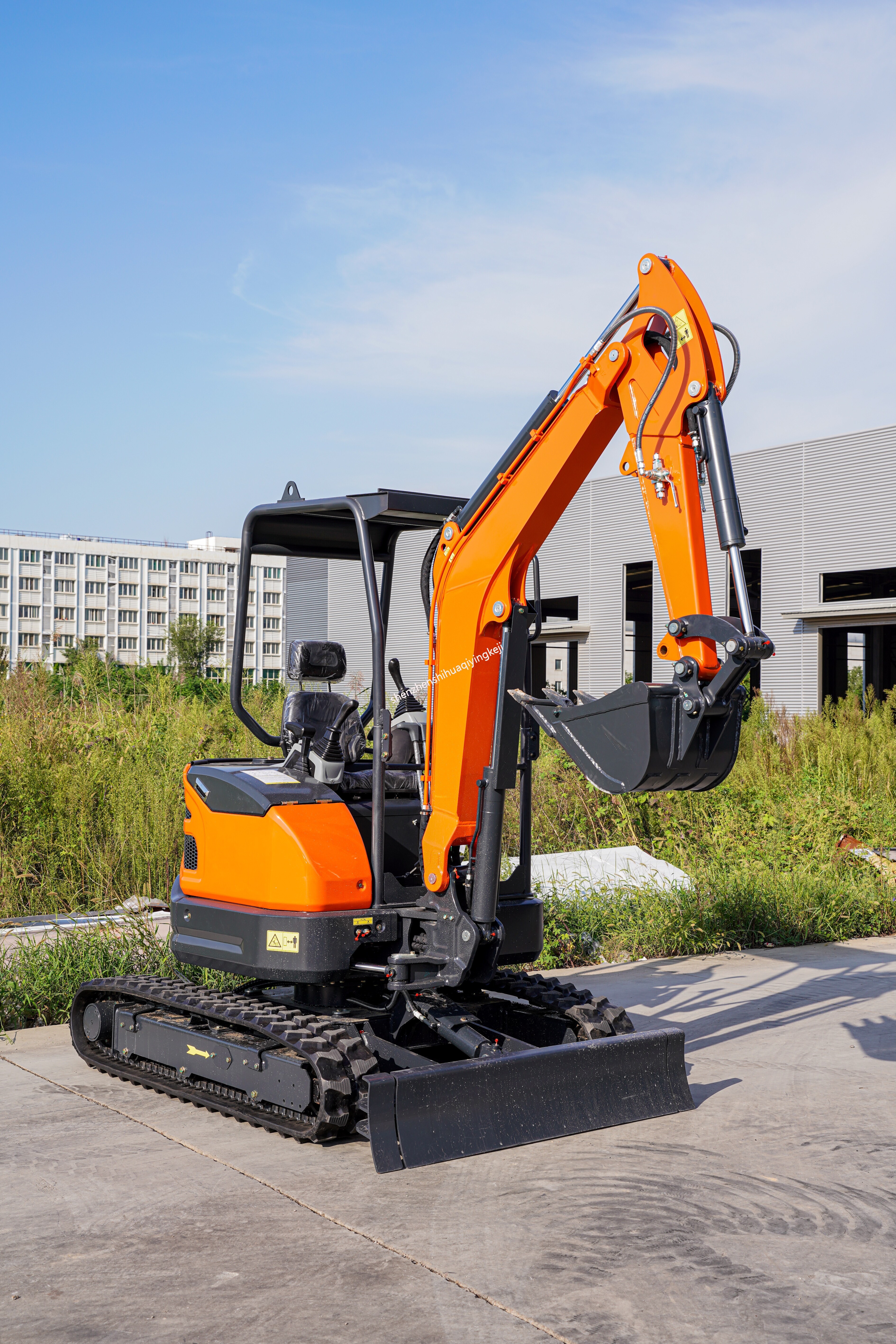 HQY HQE25 2.5 Ton Mini Excavator | Yanmar 3TNV80F | Load Sensing