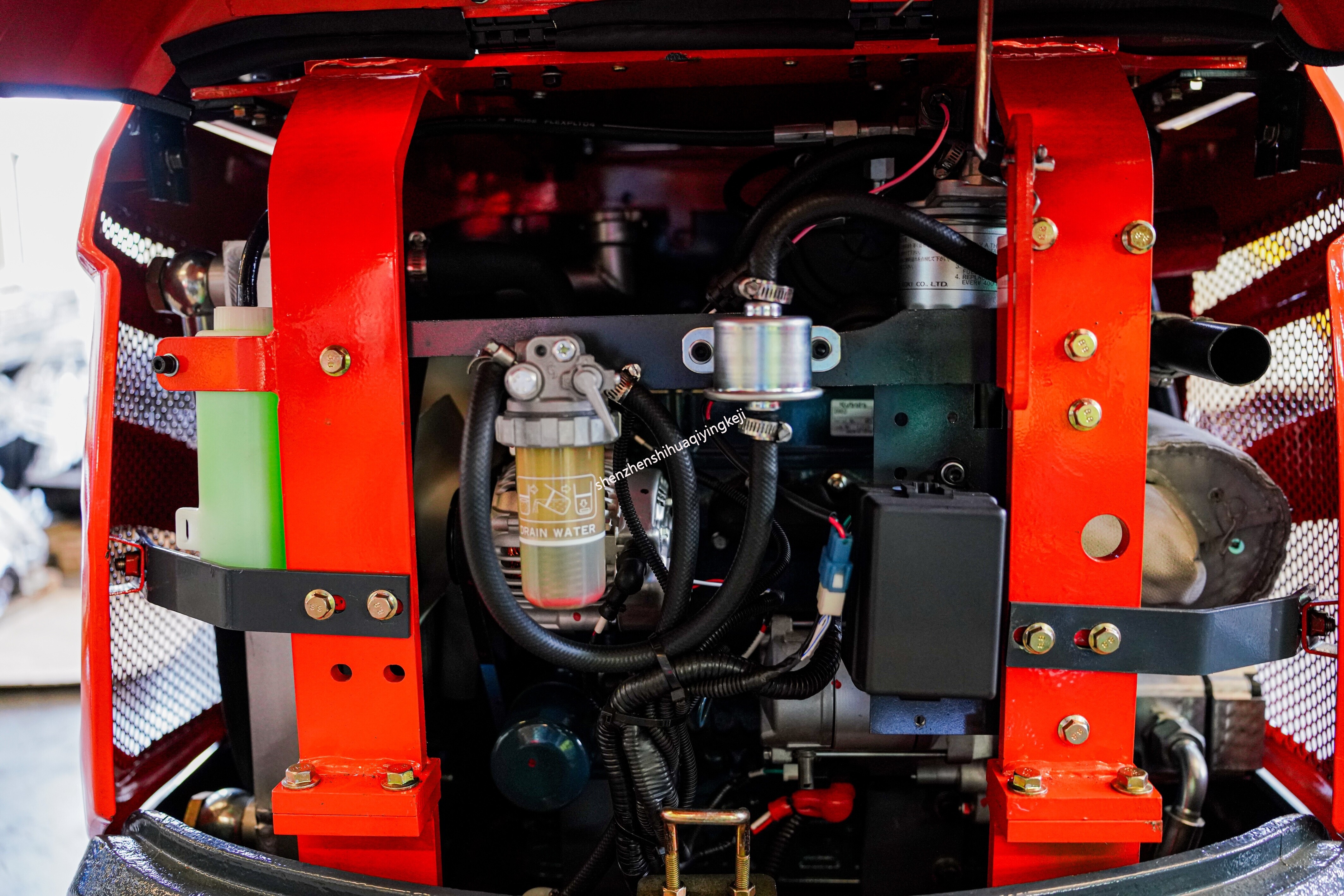 HQE18-pro | 1.8-ton mini excavator with hydraulic pilot control - optional Kubota or Yanmar engine