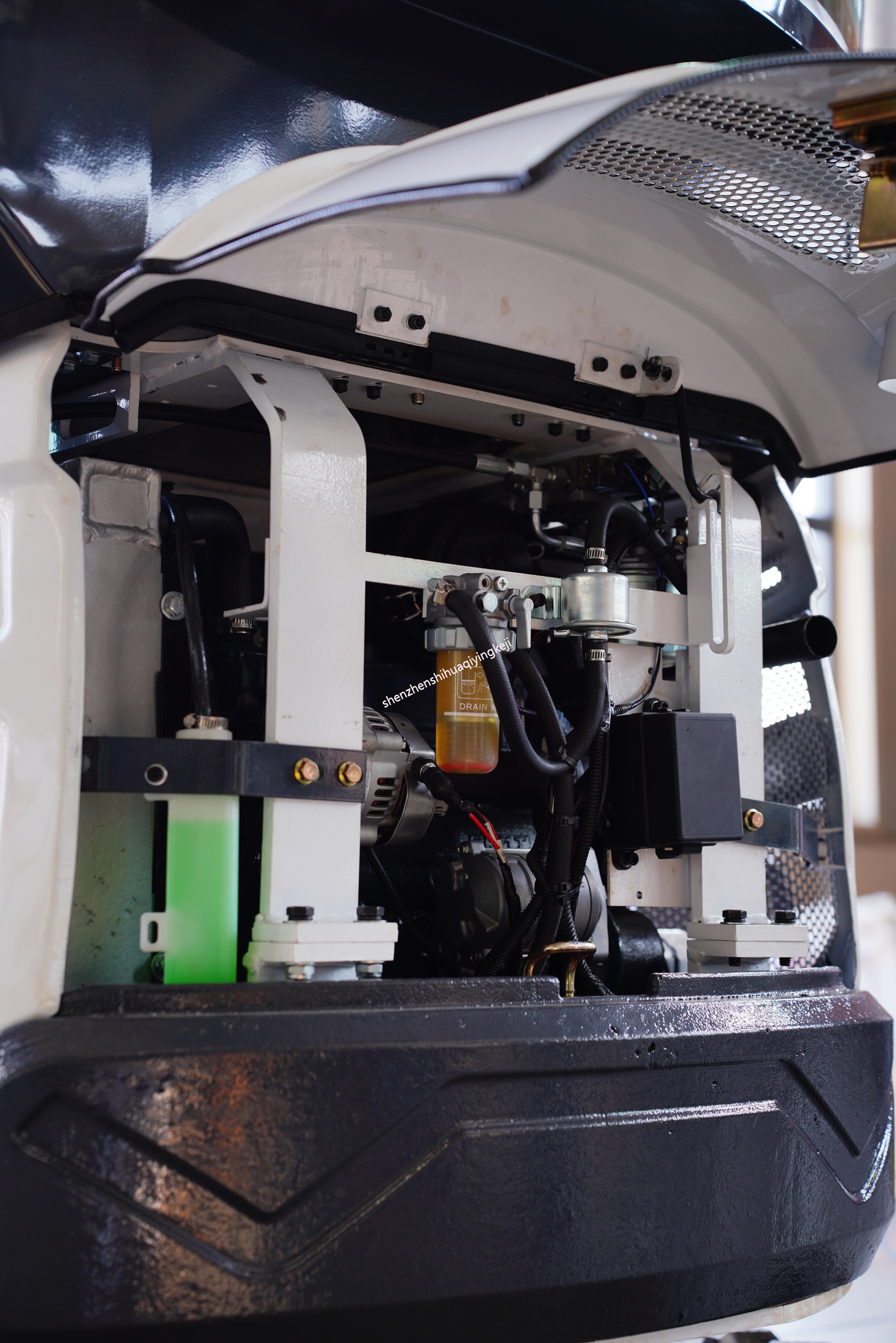 HQE18-pro | 1.8-ton mini excavator with hydraulic pilot control - optional Kubota or Yanmar engine