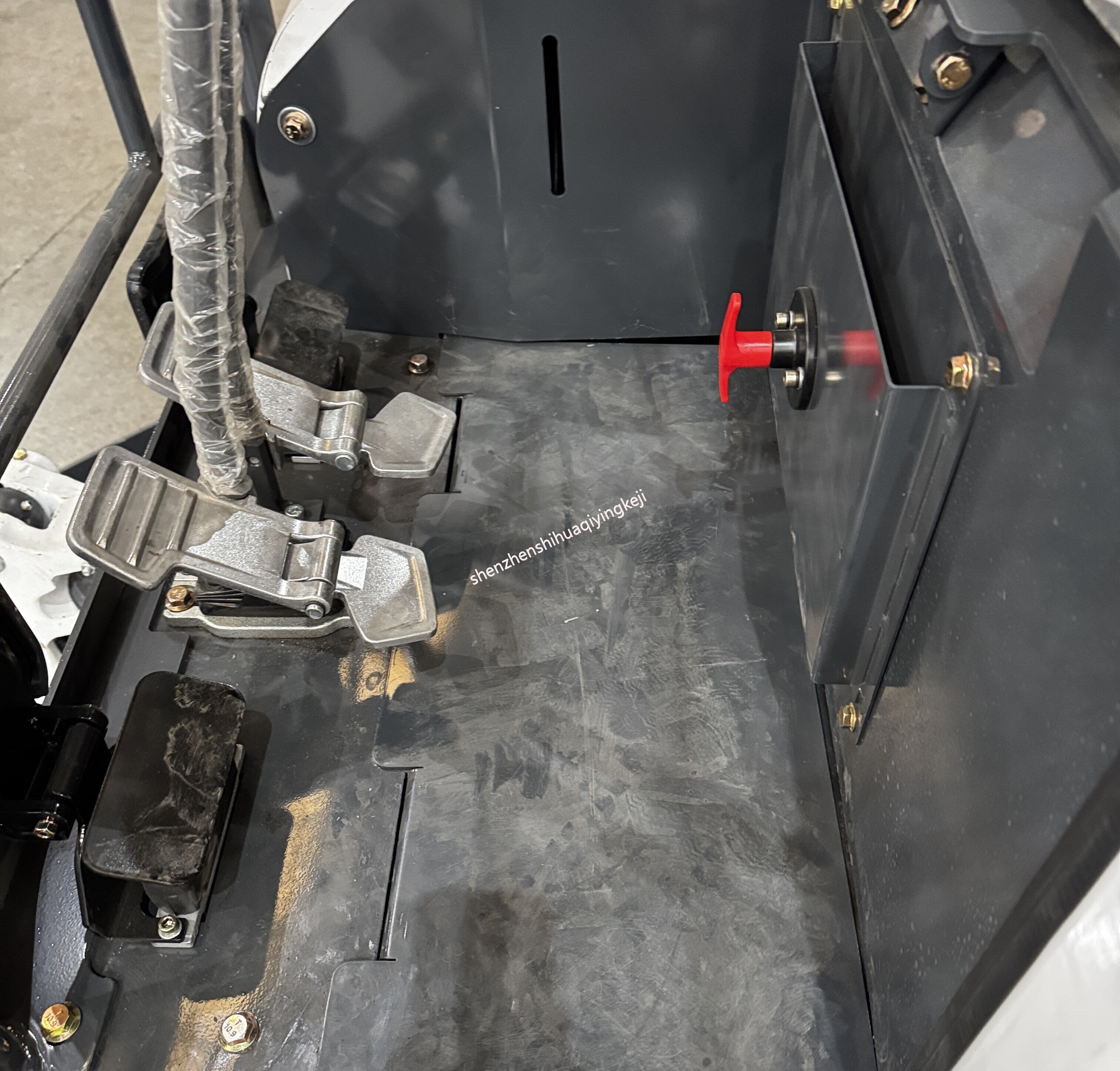 HQE15 1.5 Ton Mini Excavator | Kubota D902 Engine | Compact Design