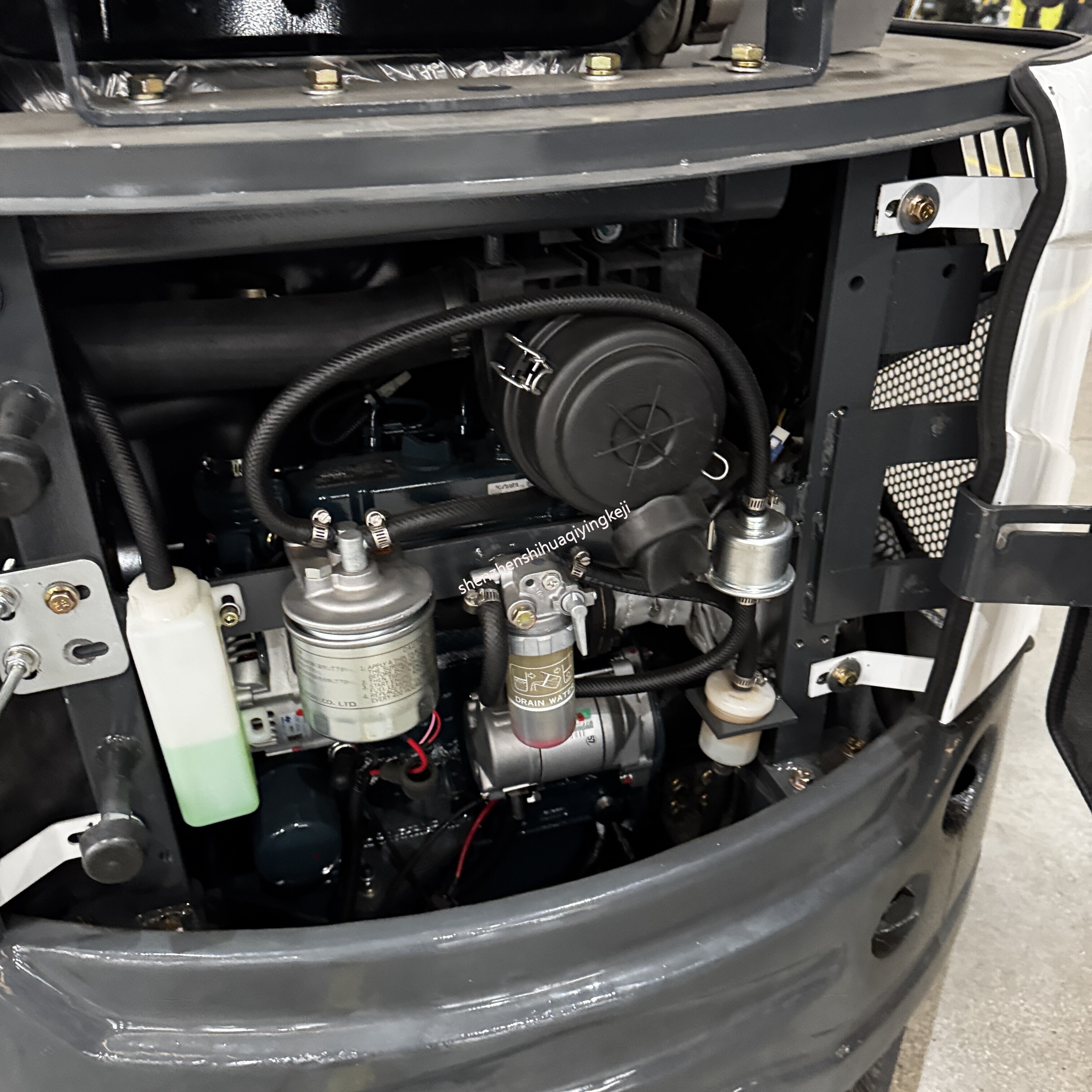 HQE15 1.5 Ton Mini Excavator | Kubota D902 Engine | Compact Design