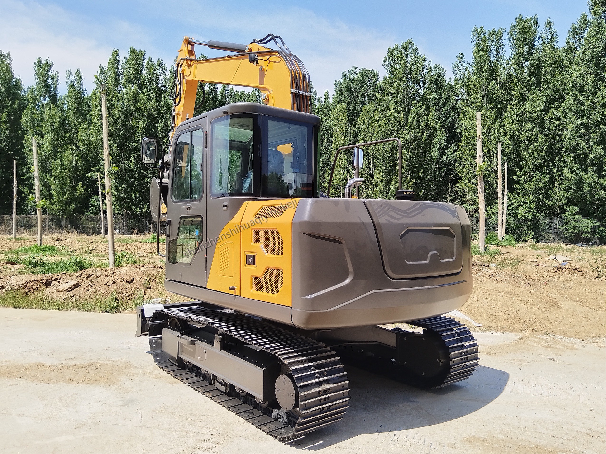 HQE75 Pro Series | 7.5 Ton Hydraulic Crawler Excavator (Global Edition)