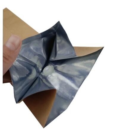 Medium sealed bag eco frienfly packaging aluminum foil kraft paper bag