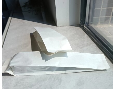 White Biodegradable Middle Seal Gusset Bags Custom Printed Eco Friendly Packaging