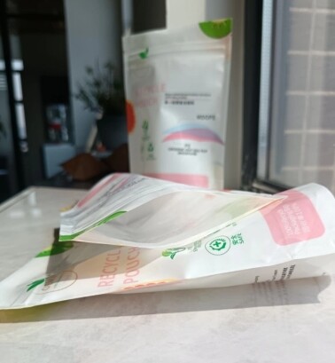 Eco Friendly Custom Printed Stand Up Pouches Zipper Bags